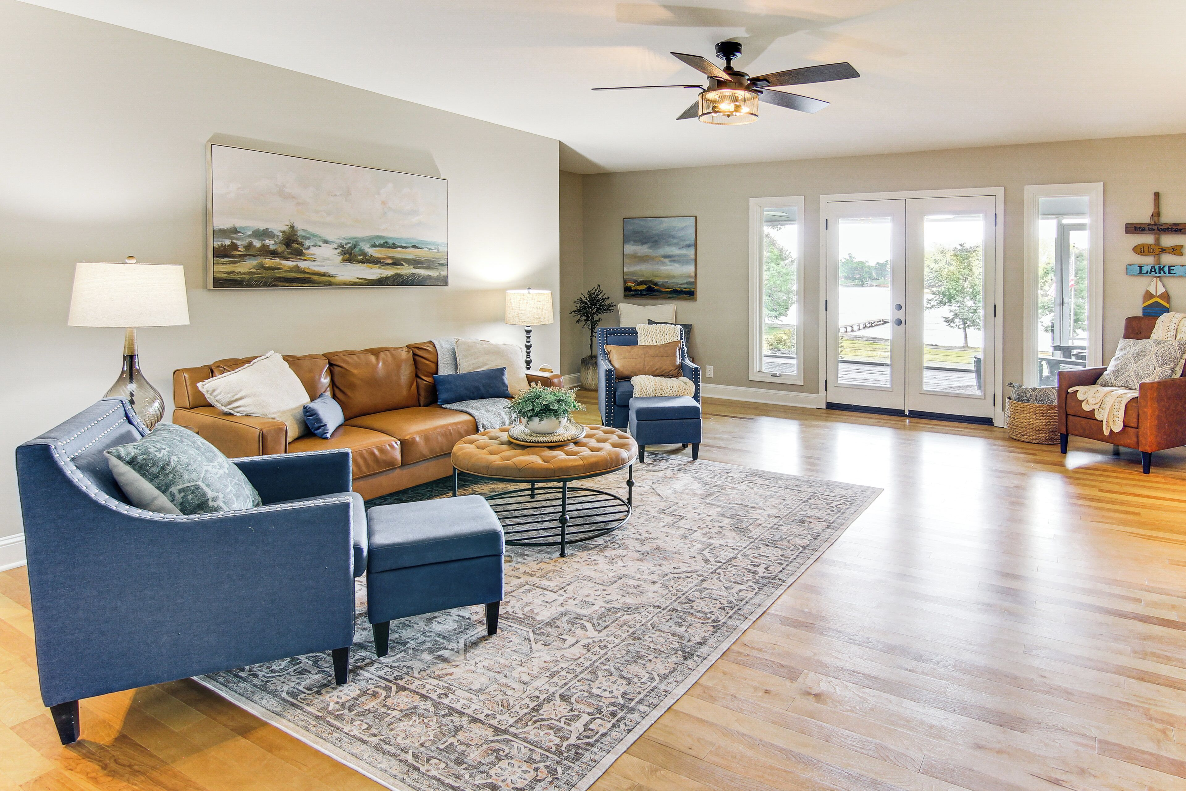 House (5 Bedrooms) | Interior