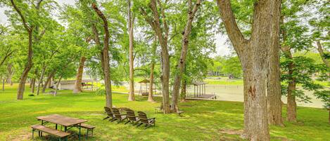 Casa (3 Bedrooms) | Restaurante al aire libre