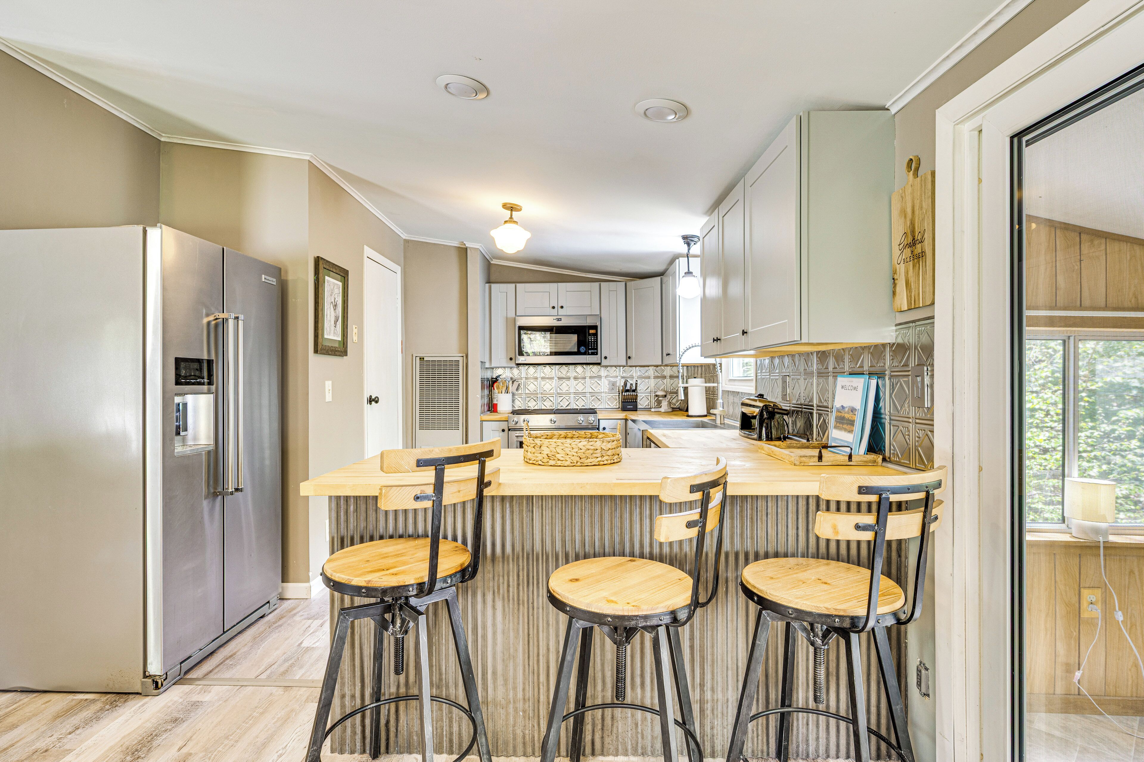 House (2 Bedrooms) | Interior