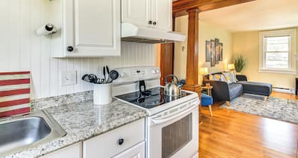Near Nockamixon State Park: Telford Apt w/ Porch!