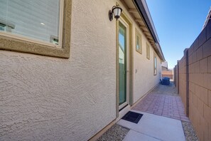Interior - 9 Mi to Westgate: Wfh-friendly Apt in Tolleson! (Tolleson)