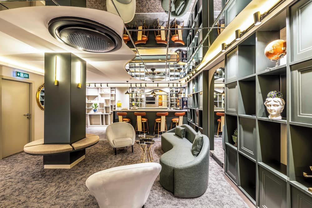 Sistina Old City Hotel