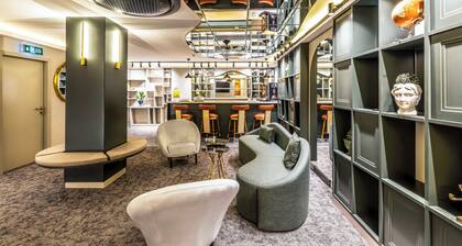 Sistina Old City Hotel