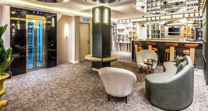 Sistina Old City Hotel