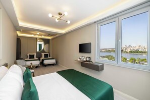 Ropa de cama de alta calidad y artículos del minibar gratis 