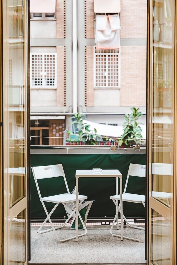 Deluxe Apartment | Terrace/patio