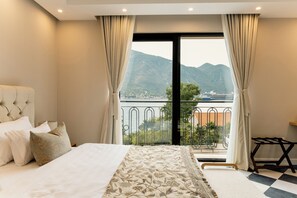 华丽双人房, 海景 | 迷你吧、客房内保险箱、遮光窗帘、隔音