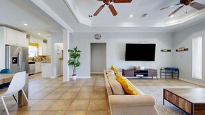 TV - Beachside Birdhouse (Bolivar Peninsula)