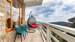 Premium Mountain view with Balcony | Mountain view - Tara Van (Dharamshala)