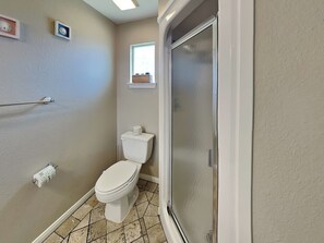 Towels - Molly's Dune | Spacious, Near Beach (Galveston)