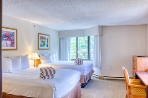 1 chambre, fer et planche à repasser, Wi-Fi, literie fournie