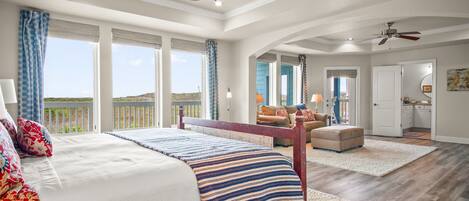 5 室のベッドルーム、アイロン / アイロン台、WiFi、ベッドシーツ