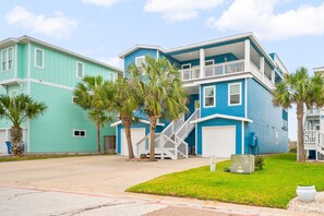 Exterior - New Listing!  Gulf Views. (Port Aransas)
