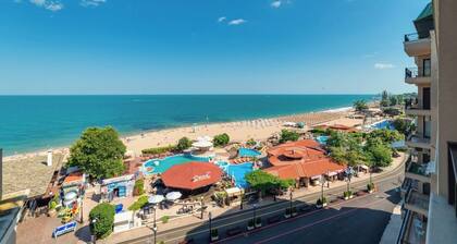 Admiral Amazing Sea Apartment