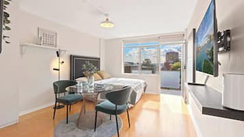1 Schlafzimmer, Bügeleisen/Bügelbrett, WLAN, Bettwäsche