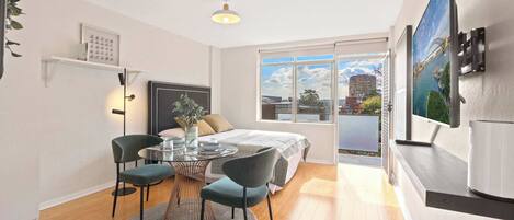 1 bedroom, iron/ironing board, WiFi, bed sheets