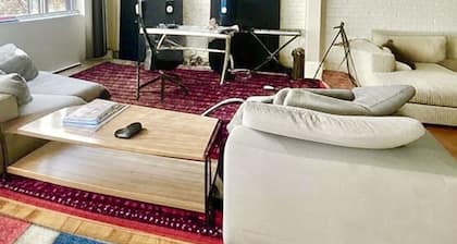 Mile End - Large Artist Loft with Home Gym