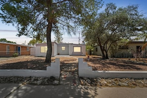Casa, 2 quartos | Fachada