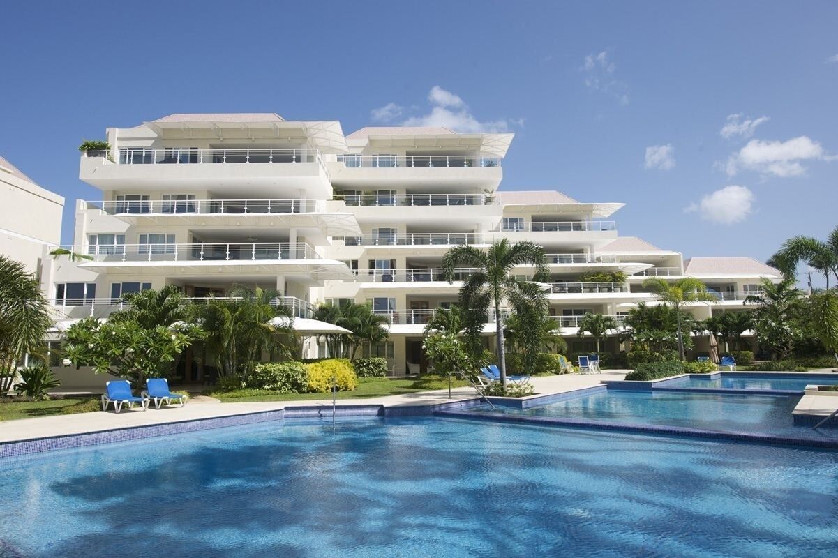 Condo, 3 habitaciones | Alberca