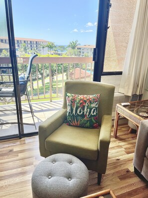 Condo, 1 Bedroom | Living area | Smart TV