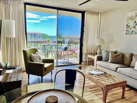Condo, 1 Bedroom | Living area | Smart TV