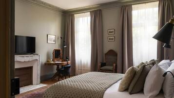 1 slaapkamer, een strijkplank/strijkijzer, gratis wifi, beddengoed