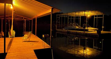 Lake Travis Home, waterfront property, 4 bed 3 bath, Austin
