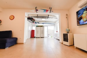 Interior - Detached house at the Stagnone with panoramic terrace. (Sicilia)