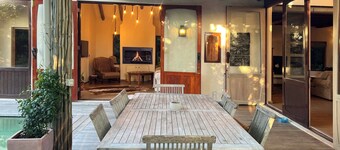 Turquoise Hideaway, a tranquil 3-bedroom home, with WiFi, in Noordhoek Cape Town