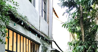 Charming house in the heart of Paris