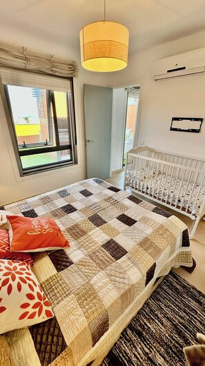 Apartamento, 3 quartos, sacada, vista para a cidade | 3 quartos