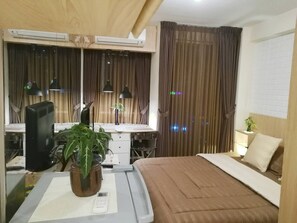 1 bedroom, desk, iron/ironing board, free WiFi - Pleasant@Tifolia, Studio, cozy in Kelapa Gading (Daerah Khusus Ibukota Jakarta)
