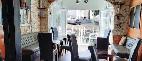 Bar (på boendet)