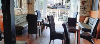Castleton Hotel - Just For Adults
