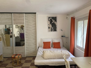 1 bedroom