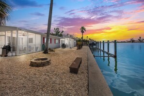 Property grounds - Bayfront Escape Dock and Dog-Friendly Charm (Anna Maria)