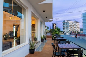 Front of property - Alnes Hotel (Sarande)