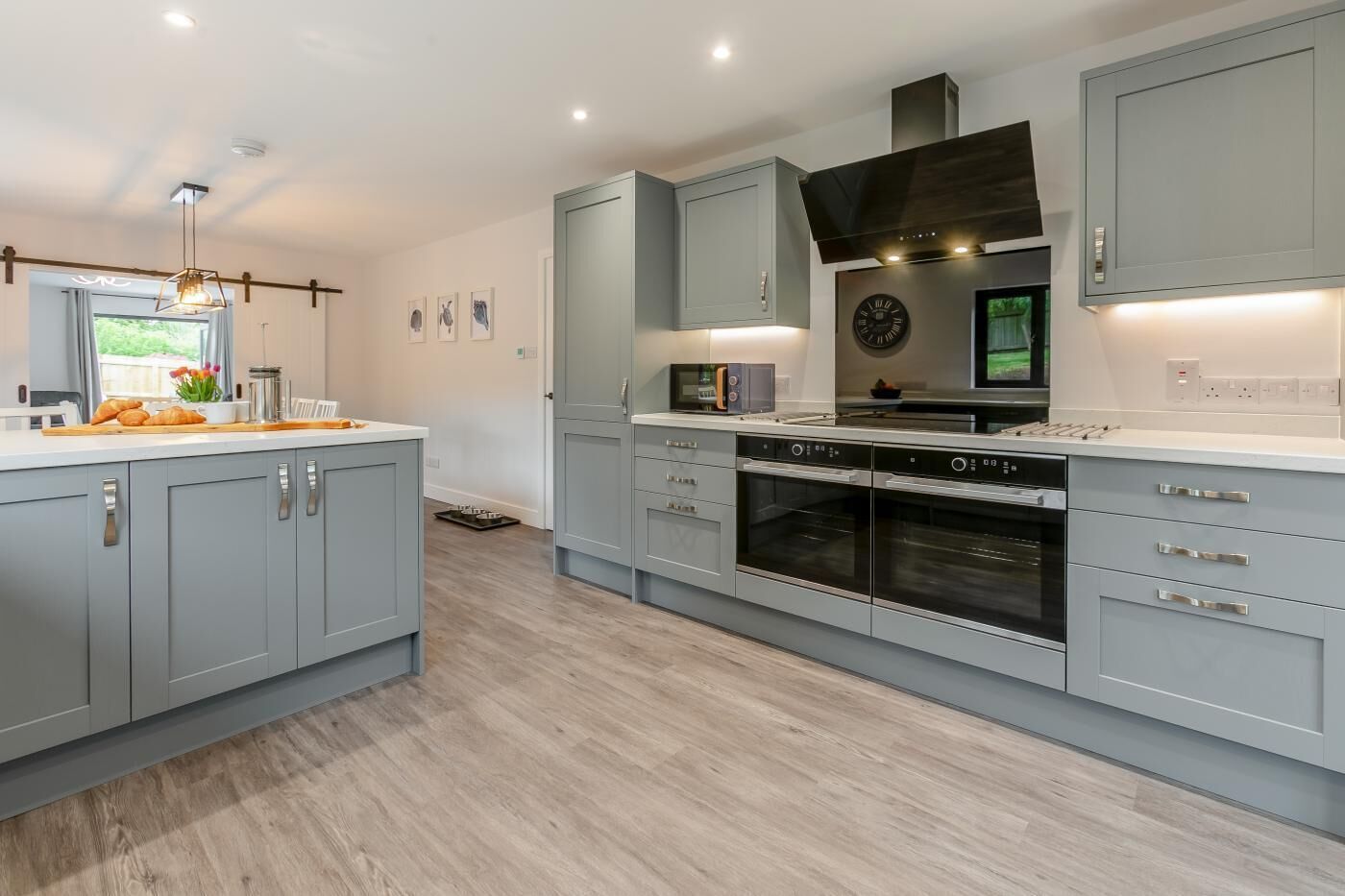 Oven, dishwasher, highchair, cookware/dishes/utensils