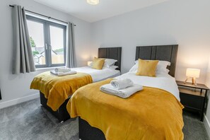 4 bedrooms, iron/ironing board, travel crib, free WiFi