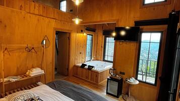 Luksusbungalow, balkong, fjellutsikt | 1 soverom, skrivebord for bærbar PC og wi-fi (inkludert)