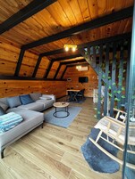 Deluxe Bungalow, Balcony, Mountain View | 1 bedroom, laptop workspace, free WiFi