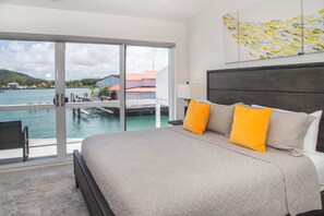 Luxury Townhome, Villa 232F