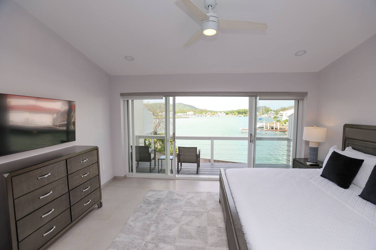 Luxury Townhome, Villa 232C