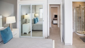 Superior Townhome, Villa 246E - Blue Luxury Properties (Jolly Harbour)