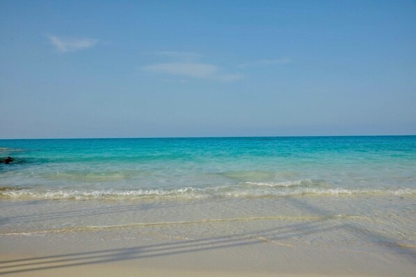 Apartment, 1 Bedroom, Accessible, Smoking | Beach