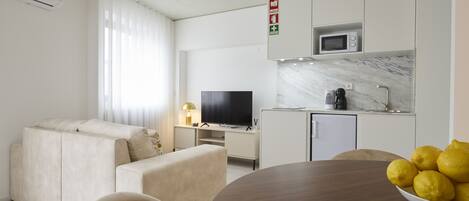 TV
