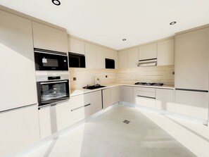 Villa | Cuisine privée | Machine à expresso, bouilloire électrique