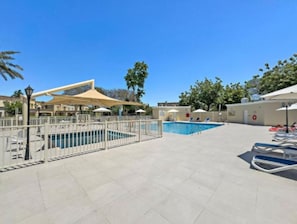 6 piscines extérieures