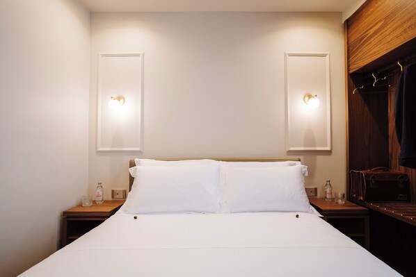 Standard Room, 1 Double Bed