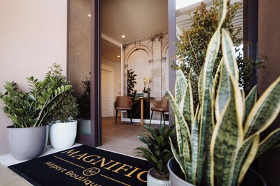 Magnifico Catania Airport